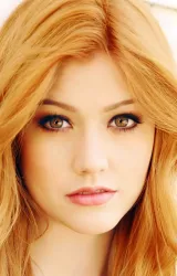 Кэтрин Макнамара